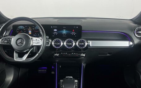 Mercedes-Benz GLB, 2021 год, 4 199 000 рублей, 15 фотография
