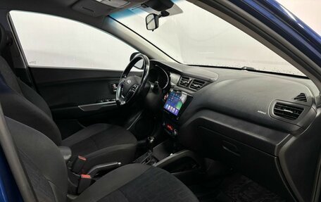KIA Rio III рестайлинг, 2015 год, 890 000 рублей, 11 фотография