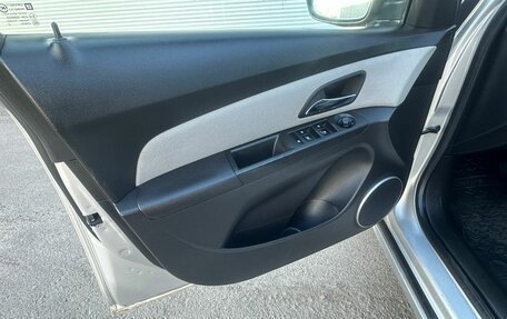 Chevrolet Cruze II, 2012 год, 725 000 рублей, 13 фотография