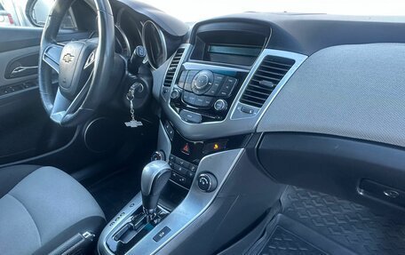 Chevrolet Cruze II, 2012 год, 725 000 рублей, 8 фотография