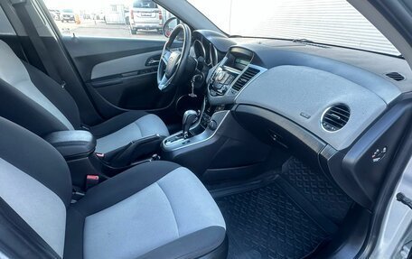 Chevrolet Cruze II, 2012 год, 725 000 рублей, 7 фотография