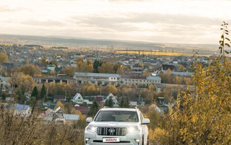 Toyota Land Cruiser Prado 150 рестайлинг 2, 2019 год, 5 150 000 рублей, 5 фотография