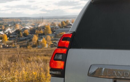 Toyota Land Cruiser Prado 150 рестайлинг 2, 2019 год, 5 150 000 рублей, 9 фотография