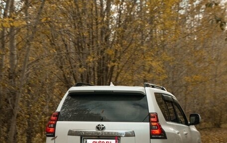 Toyota Land Cruiser Prado 150 рестайлинг 2, 2019 год, 5 150 000 рублей, 14 фотография