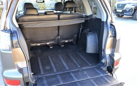 Mitsubishi Outlander III рестайлинг 3, 2011 год, 1 400 000 рублей, 13 фотография