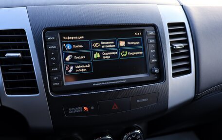 Mitsubishi Outlander III рестайлинг 3, 2011 год, 1 400 000 рублей, 18 фотография