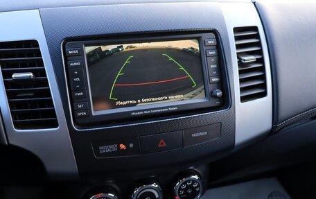 Mitsubishi Outlander III рестайлинг 3, 2011 год, 1 400 000 рублей, 19 фотография