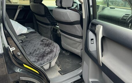Toyota Land Cruiser Prado 150 рестайлинг 2, 2013 год, 2 550 000 рублей, 8 фотография