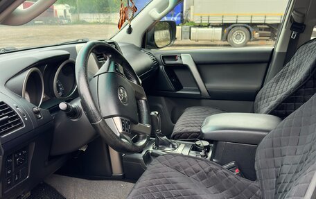 Toyota Land Cruiser Prado 150 рестайлинг 2, 2013 год, 2 550 000 рублей, 6 фотография