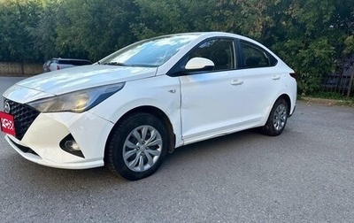Hyundai Solaris II рестайлинг, 2021 год, 950 000 рублей, 1 фотография