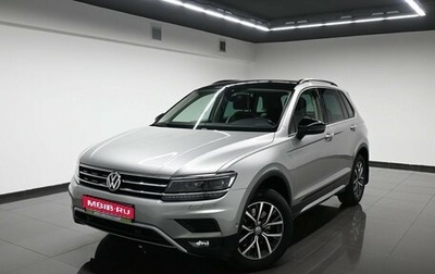 Volkswagen Tiguan II, 2018 год, 2 845 000 рублей, 1 фотография