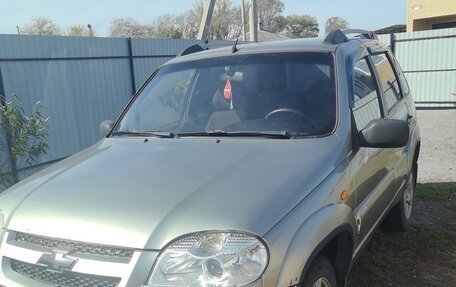 Chevrolet Niva I рестайлинг, 2009 год, 350 000 рублей, 8 фотография