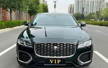 Jaguar XF II, 2022 год, 7 000 000 рублей, 4 фотография