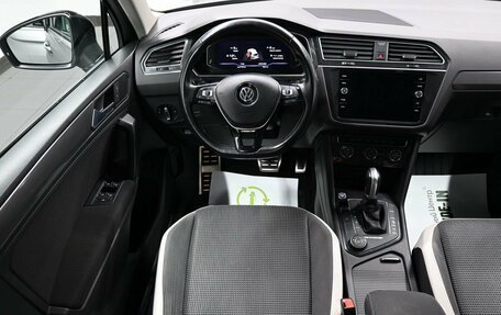 Volkswagen Tiguan II, 2018 год, 2 845 000 рублей, 12 фотография