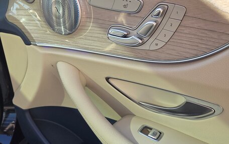 Mercedes-Benz E-Класс, 2019 год, 4 190 000 рублей, 17 фотография