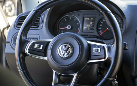 Volkswagen Polo VI (EU Market), 2017 год, 995 000 рублей, 13 фотография