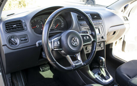 Volkswagen Polo VI (EU Market), 2017 год, 995 000 рублей, 17 фотография