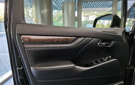 Toyota Alphard III, 2021 год, 4 650 000 рублей, 8 фотография
