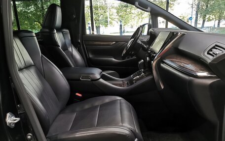 Toyota Alphard III, 2021 год, 4 650 000 рублей, 19 фотография