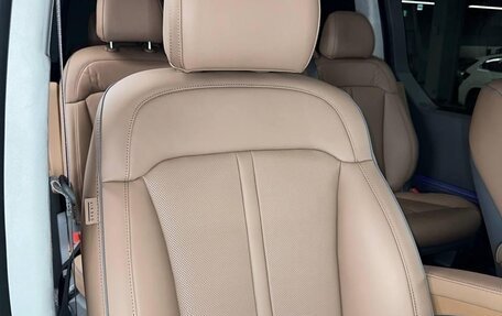 Hyundai Staria, 2024 год, 5 700 000 рублей, 10 фотография