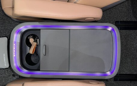 Hyundai Staria, 2024 год, 5 700 000 рублей, 14 фотография