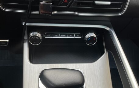 Geely Coolray I, 2023 год, 1 750 000 рублей, 13 фотография