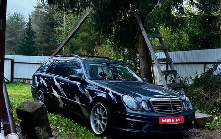 Mercedes-Benz E-Класс, 2003 год, 1 100 000 рублей, 1 фотография