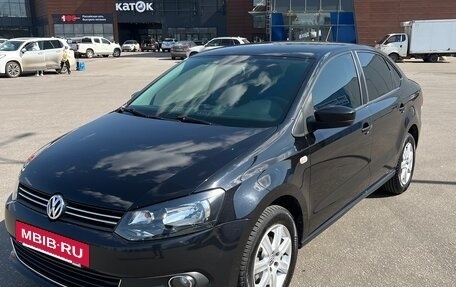 Volkswagen Polo VI (EU Market), 2012 год, 1 049 000 рублей, 2 фотография