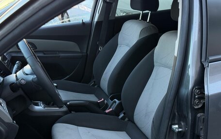 Chevrolet Cruze II, 2011 год, 620 000 рублей, 10 фотография