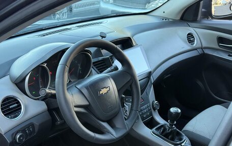 Chevrolet Cruze II, 2011 год, 620 000 рублей, 13 фотография