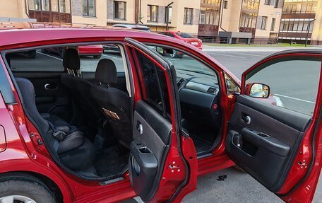 Nissan Tiida, 2010 год, 950 000 рублей, 10 фотография