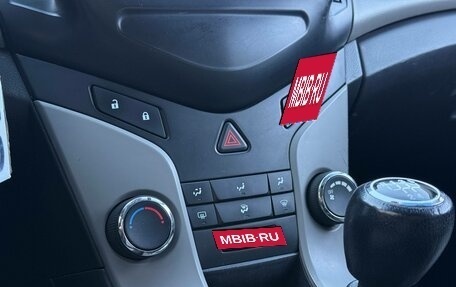 Chevrolet Cruze II, 2011 год, 620 000 рублей, 18 фотография