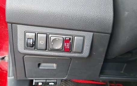 Nissan Tiida, 2010 год, 950 000 рублей, 20 фотография