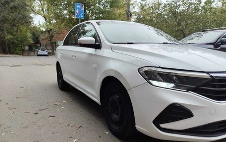 Volkswagen Polo VI (EU Market), 2021 год, 1 400 000 рублей, 2 фотография