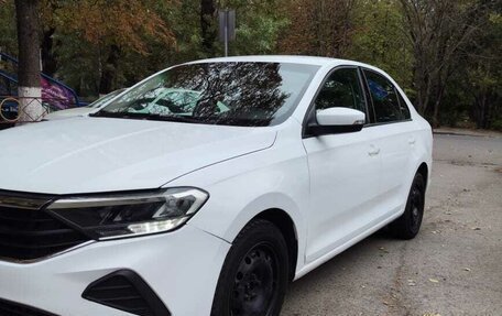 Volkswagen Polo VI (EU Market), 2021 год, 1 400 000 рублей, 3 фотография