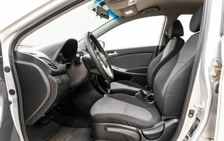Hyundai Solaris II рестайлинг, 2012 год, 768 000 рублей, 23 фотография