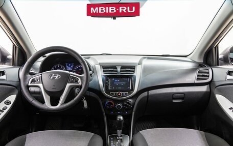 Hyundai Solaris II рестайлинг, 2012 год, 768 000 рублей, 13 фотография