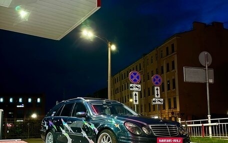 Mercedes-Benz E-Класс, 2003 год, 1 100 000 рублей, 3 фотография