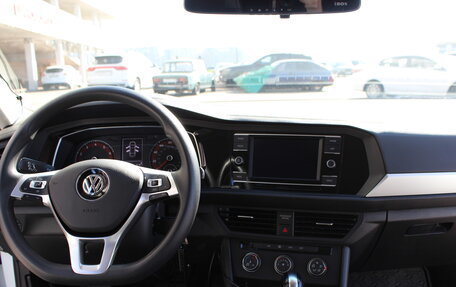 Volkswagen Jetta VII, 2021 год, 1 999 000 рублей, 10 фотография