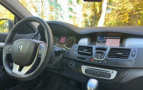 Renault Laguna III рестайлинг, 2011 год, 875 000 рублей, 8 фотография