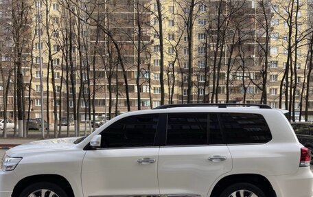 Toyota Land Cruiser 200, 2016 год, 6 350 000 рублей, 12 фотография
