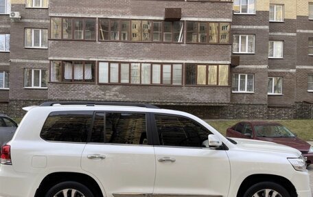 Toyota Land Cruiser 200, 2016 год, 6 350 000 рублей, 13 фотография