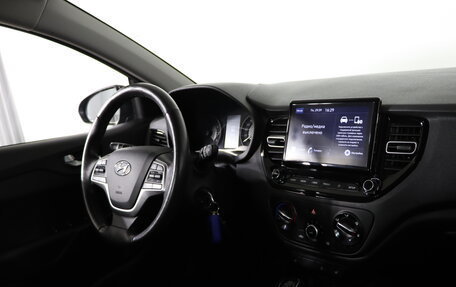 Hyundai Solaris II рестайлинг, 2021 год, 1 599 990 рублей, 12 фотография