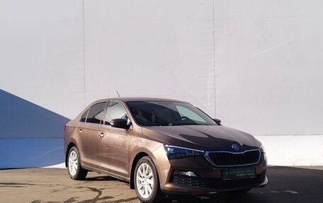 Skoda Rapid II, 2021 год, 1 799 000 рублей, 3 фотография