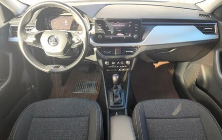 Skoda Rapid II, 2021 год, 1 799 000 рублей, 14 фотография