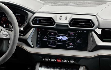 Lamborghini Urus I, 2025 год, 46 700 000 рублей, 22 фотография