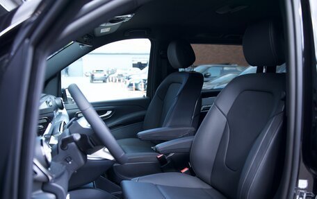 Mercedes-Benz V-Класс, 2025 год, 14 350 000 рублей, 23 фотография