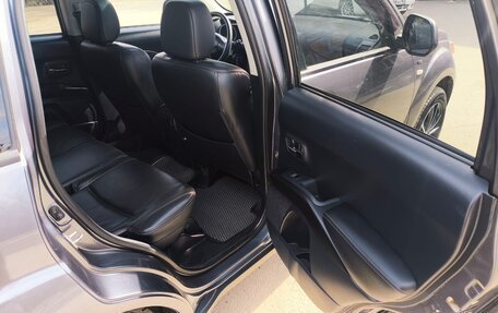 Mitsubishi Outlander III рестайлинг 3, 2007 год, 970 000 рублей, 10 фотография