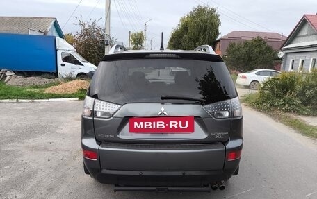 Mitsubishi Outlander III рестайлинг 3, 2007 год, 970 000 рублей, 7 фотография