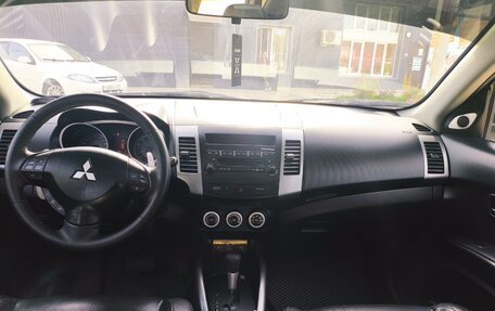 Mitsubishi Outlander III рестайлинг 3, 2007 год, 970 000 рублей, 13 фотография